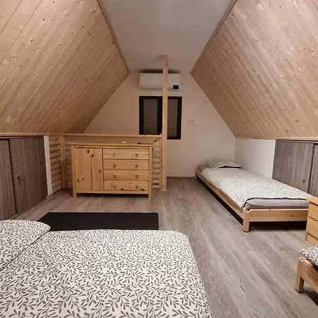 Holiday home Abrinka - Na Rybarne