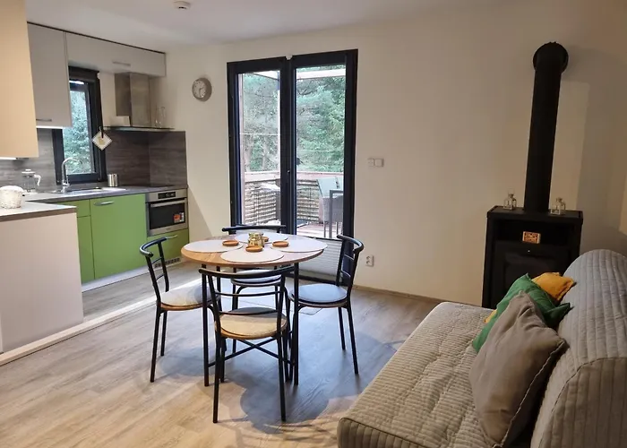 Abrinka - Na Rybarne Semesterbostad *