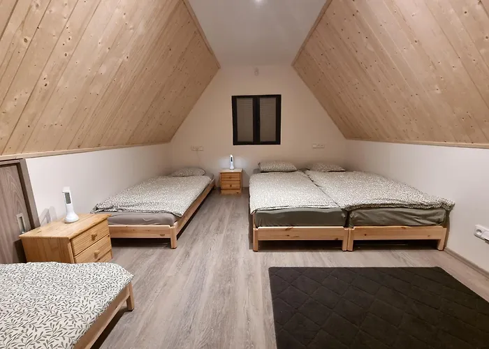 Abrinka - Na Rybarne Semesterbostad *